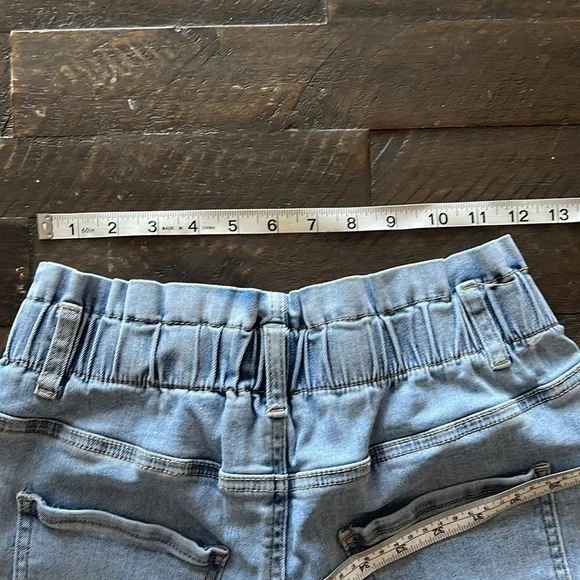 High Waisted Jean Shorts - Size 30 - Picture 5 of 7